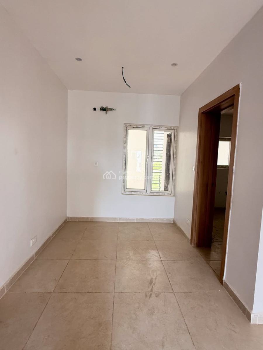 3 Bedroom Serviced Apartment with Tarred Access Roads, Life Camp, Abuja, Flat / Apartment for Rent