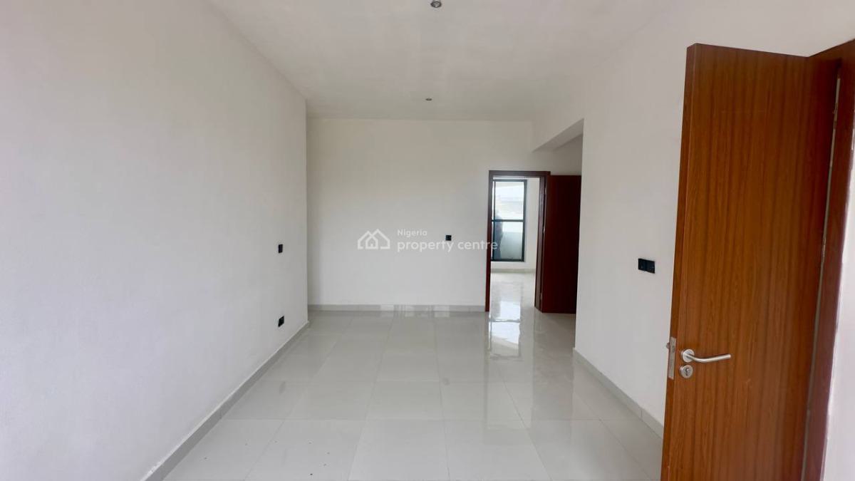 5 Bedroom Townhouse with Bq & 4 Floors in an Estate, Governors Consent, Richmond Pearl Estate, Off Freedom Way, Lekki Phase 1, Lekki, Lagos, House for Sale