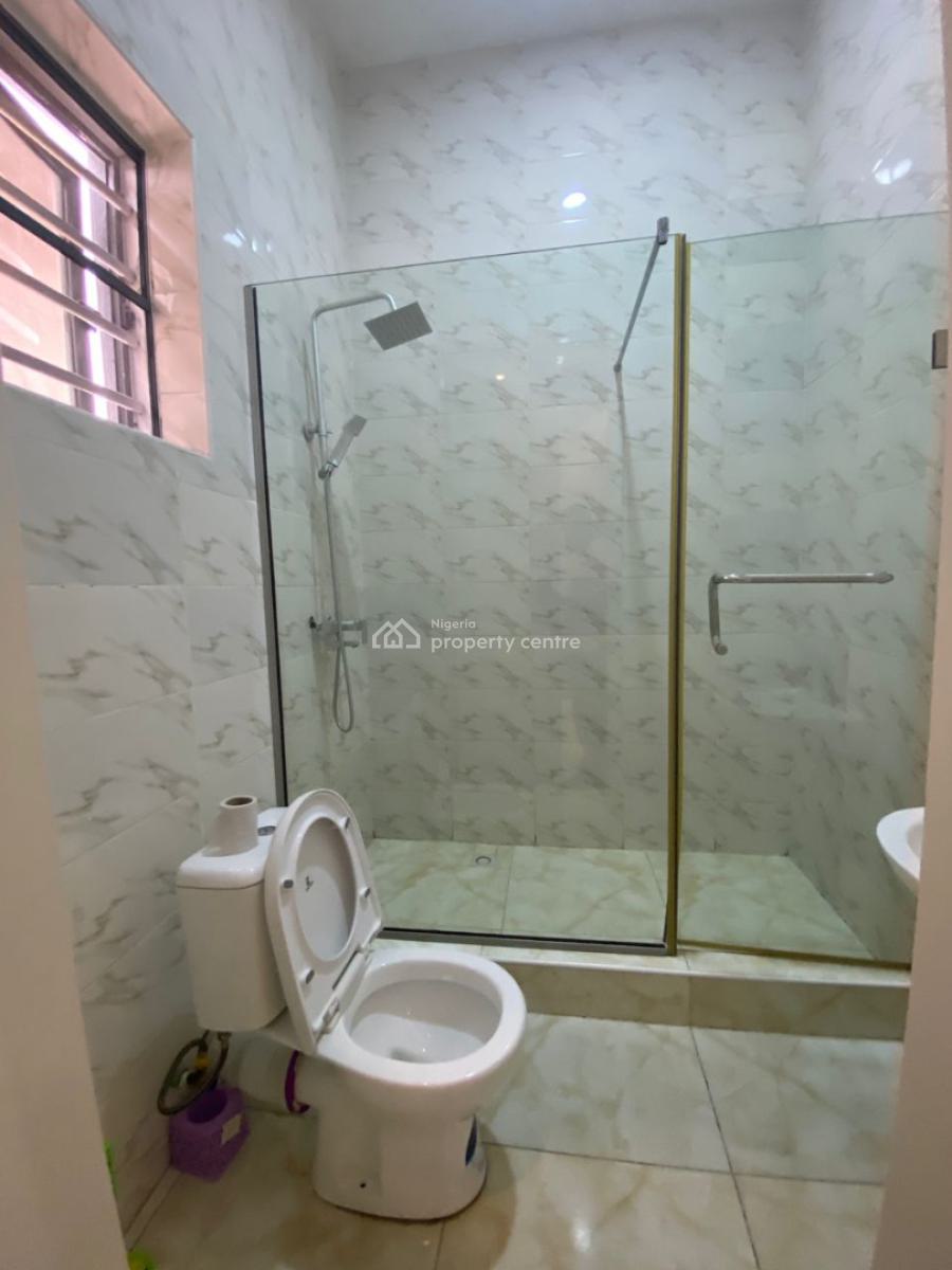 Luxury Partly Furnished Room in a Shared Apartment, Oral Estate Extension, Lekki, Lagos, Self Contain (single Rooms) for Rent