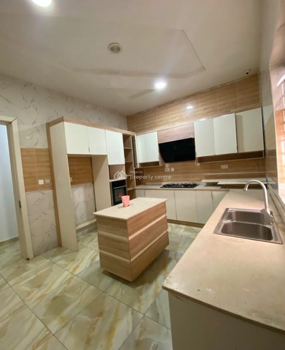Luxury Partly Furnished Room in a Shared Apartment, Oral Estate Extension, Lekki, Lagos, Self Contain (single Rooms) for Rent
