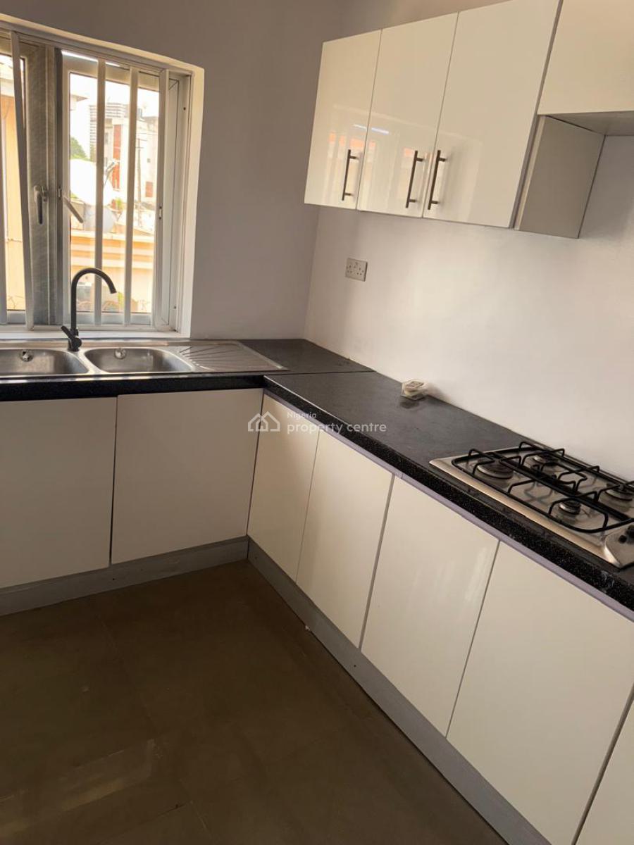 Luxury Upstairs 1-bedroom Mini Flat, South West, Ikoyi, Lagos, Mini Flat (room and Parlour) for Rent