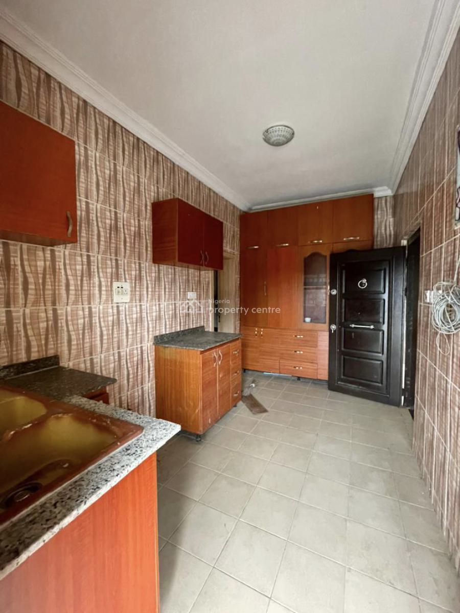 Spacious 3-bedroom Penthouse with Bq & Classic Charm, Chevron, Lekki, Lagos, House for Rent