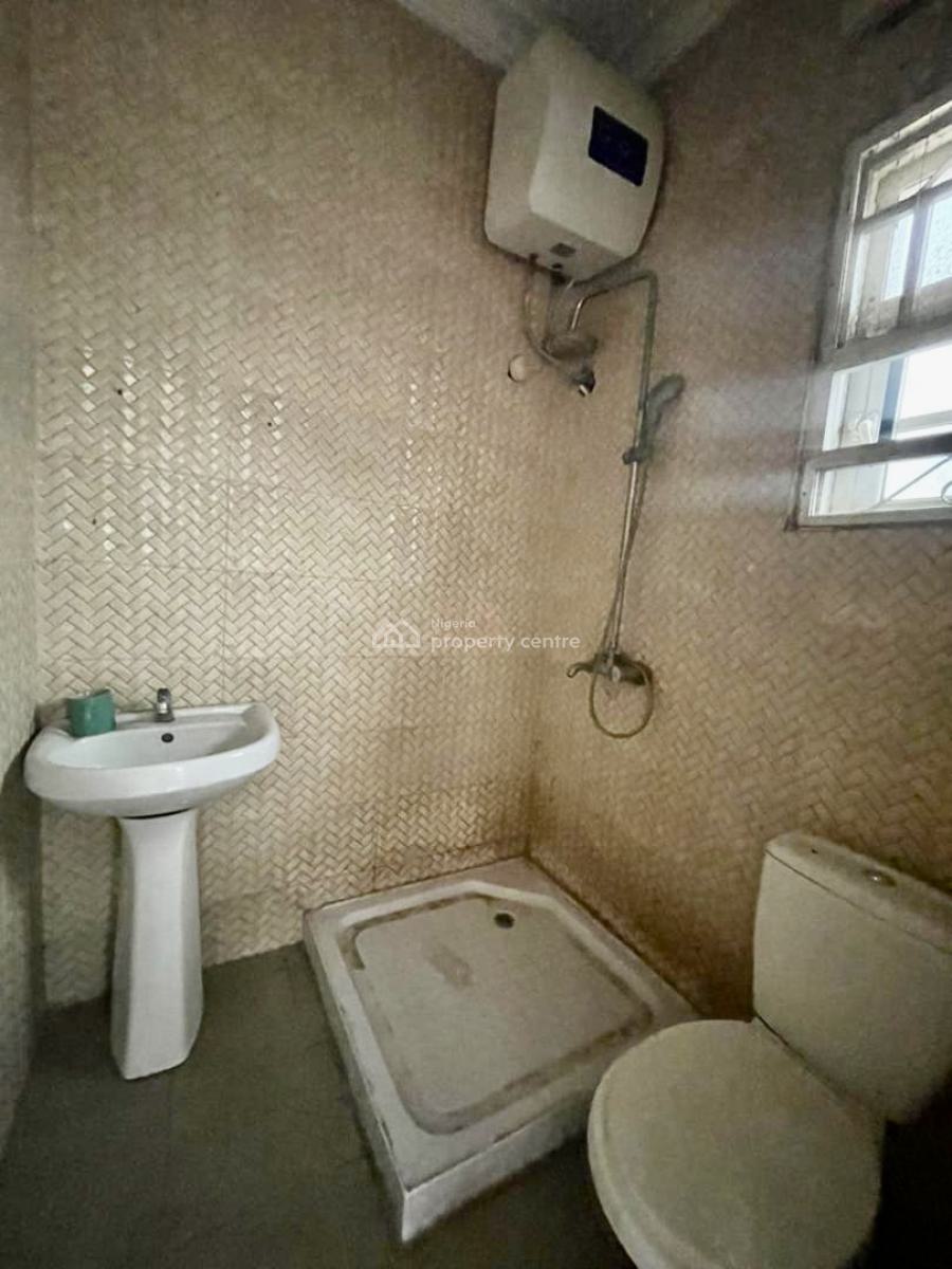 Spacious 3-bedroom Penthouse with Bq & Classic Charm, Chevron, Lekki, Lagos, House for Rent