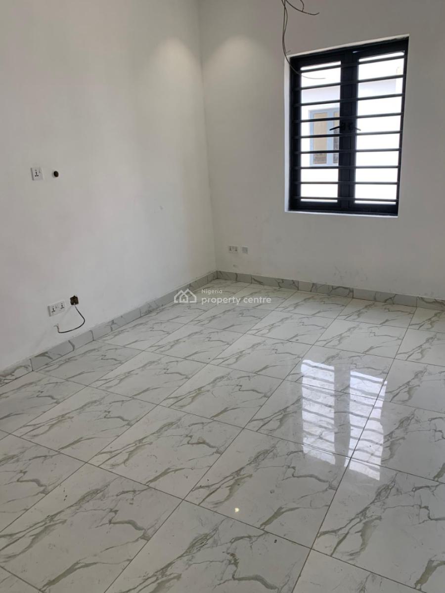 Luxurious 5 Bedroom Fully Detached Duplex, Ologolo, Lekki, Lagos, Flat / Apartment for Rent