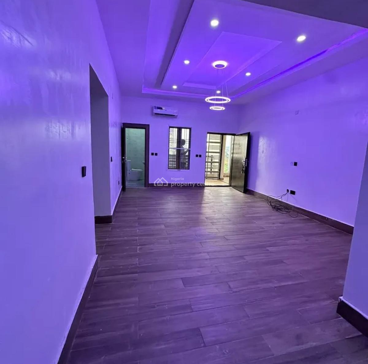 Standard Deluxe Apartment Up for Grabs, River Park Estate, Lugbe District, Abuja, Flat / Apartment for Sale