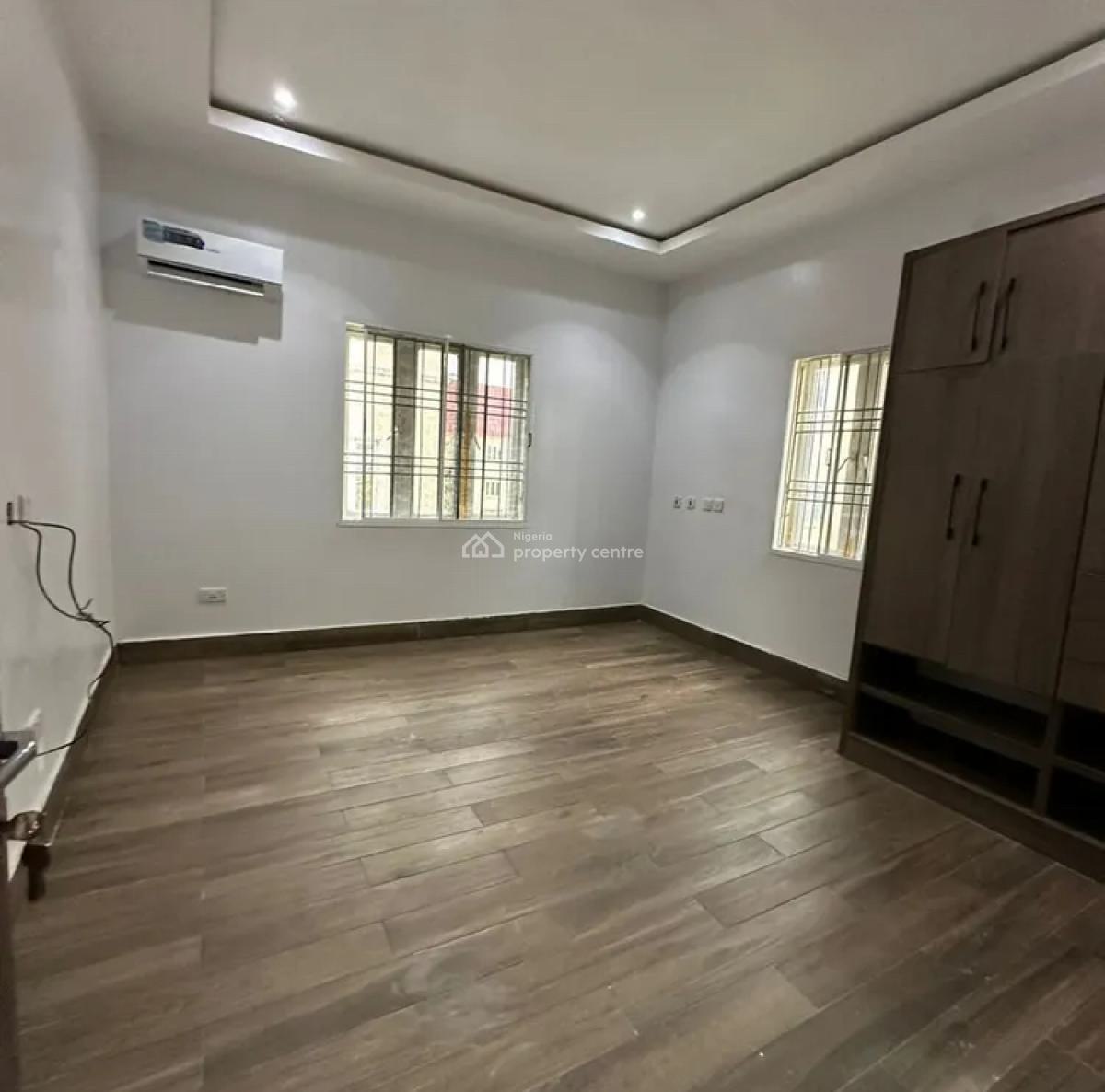 Standard Deluxe Apartment Up for Grabs, River Park Estate, Lugbe District, Abuja, Flat / Apartment for Sale