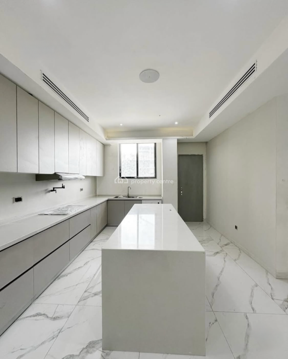 Sprawling 4 Bedroom Apartment in a Serviced Estate, Off Alfred Rewane Road, Ikoyi, Lagos, Flat / Apartment for Rent