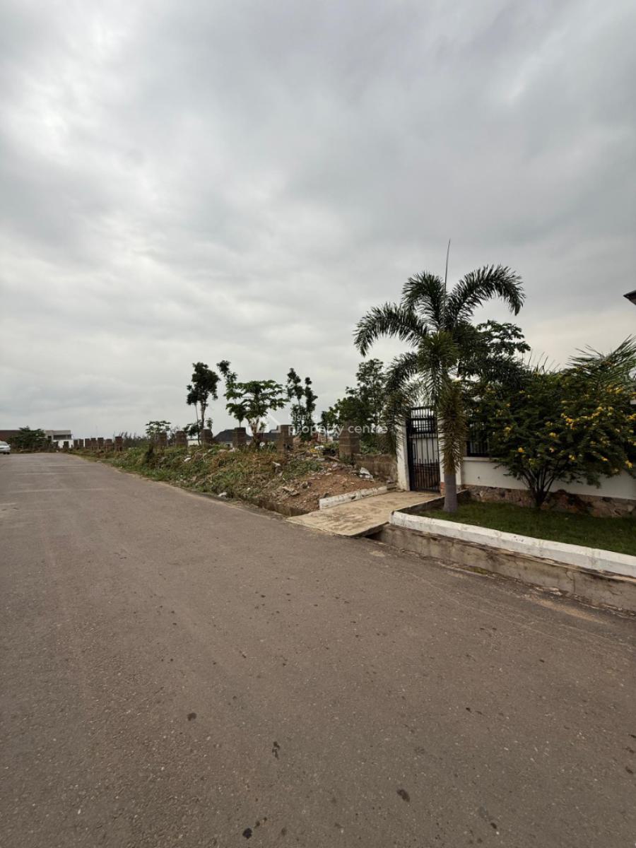 Distress: Prime 500sqm Residential Dry Land in a Serene Estate, Carlton Gate Estate, Beside Kolapo Ishola Gra, Akobo, Ibadan, Oyo, Residential Land for Sale