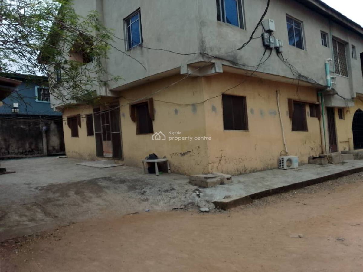 Newly Built 3 Bedroom Upstairs Flat, Oko Oba Gra Scheme 1 Estate, Oko-oba, Agege, Lagos, Flat / Apartment for Rent