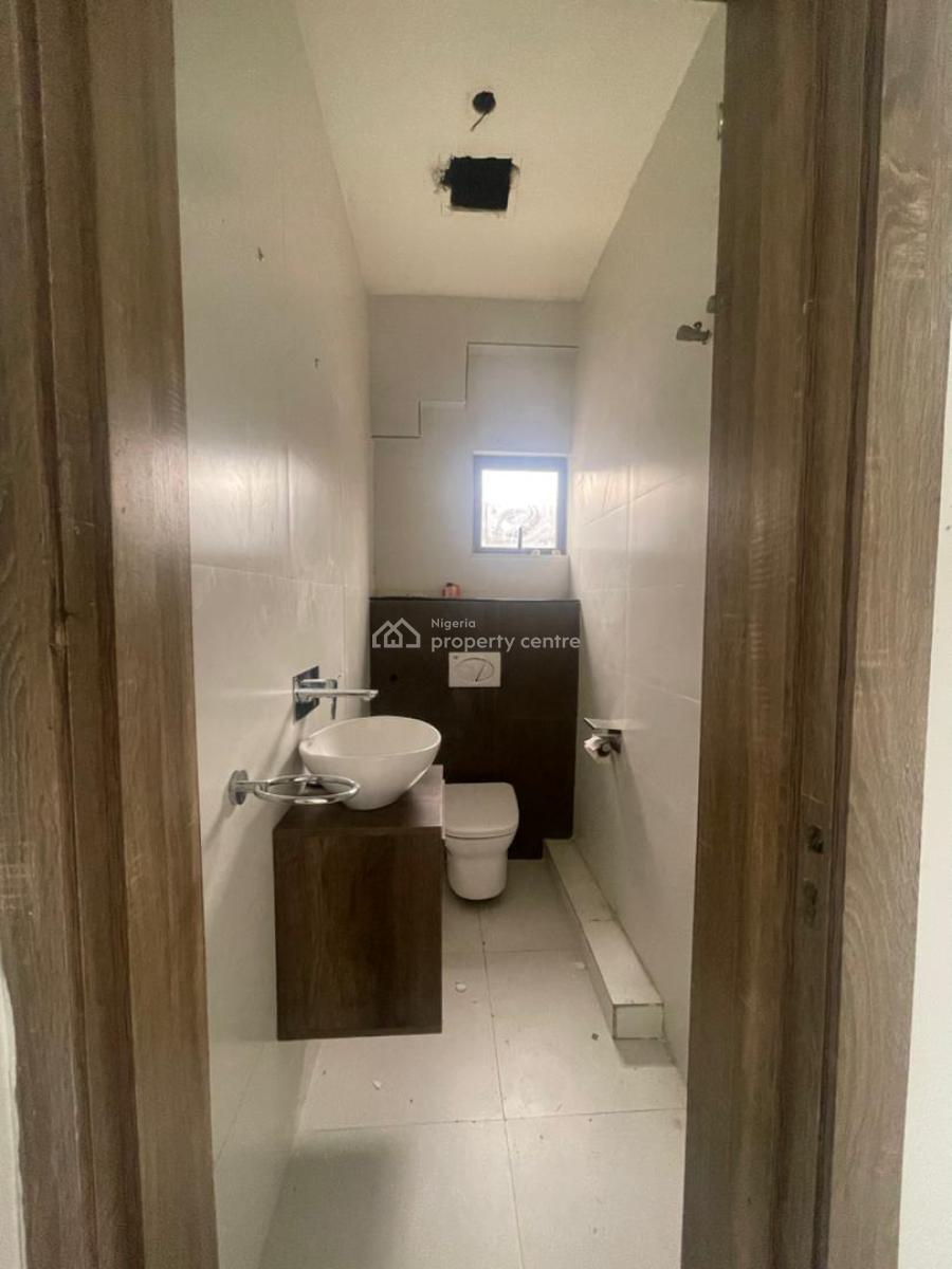 4-in-1 Shop Space (first Floor), Lekki Phase 1, Lekki, Lagos, Shop for Rent