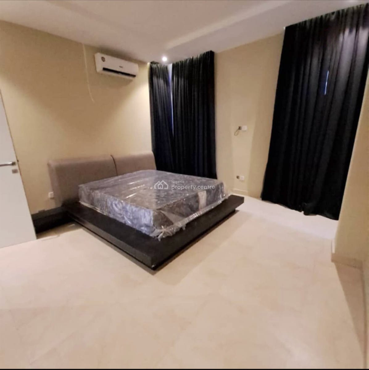 Furnished 3 Bedroom Condo in a Premium Estate, Off Bisola Duro-sinmi Etti Drive, Lekki Phase 1, Lekki, Lagos, Flat / Apartment for Rent