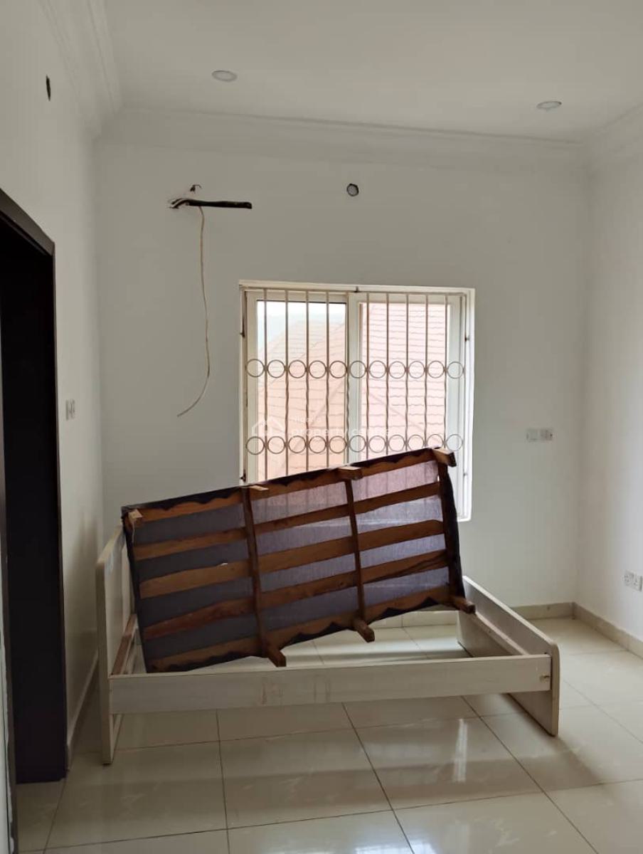 Clean 3 Bedrooms Apartment in an Estate, Katampe Main, Katampe, Abuja, Flat / Apartment for Rent