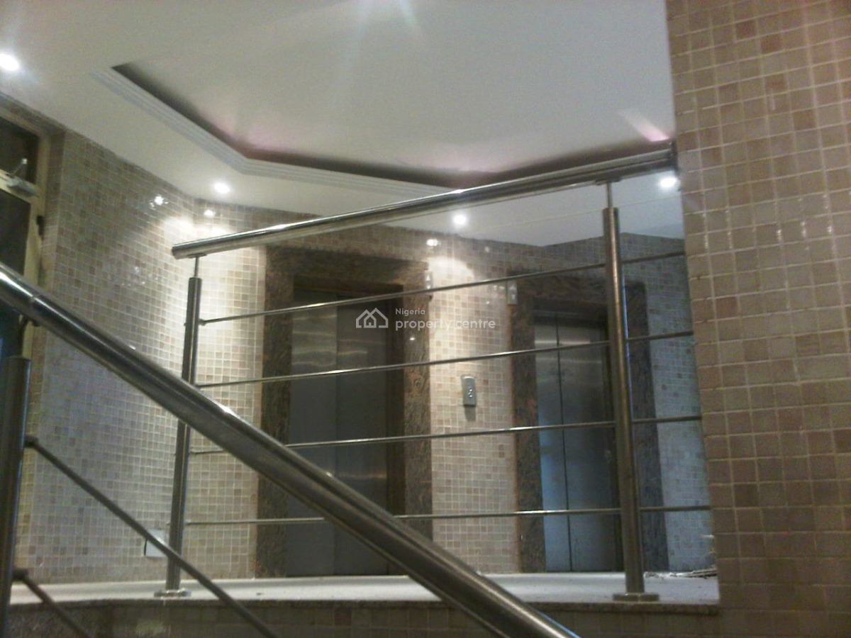Commercial Building, Ikeja, Ikeja, Lagos, Plaza / Complex / Mall for Sale