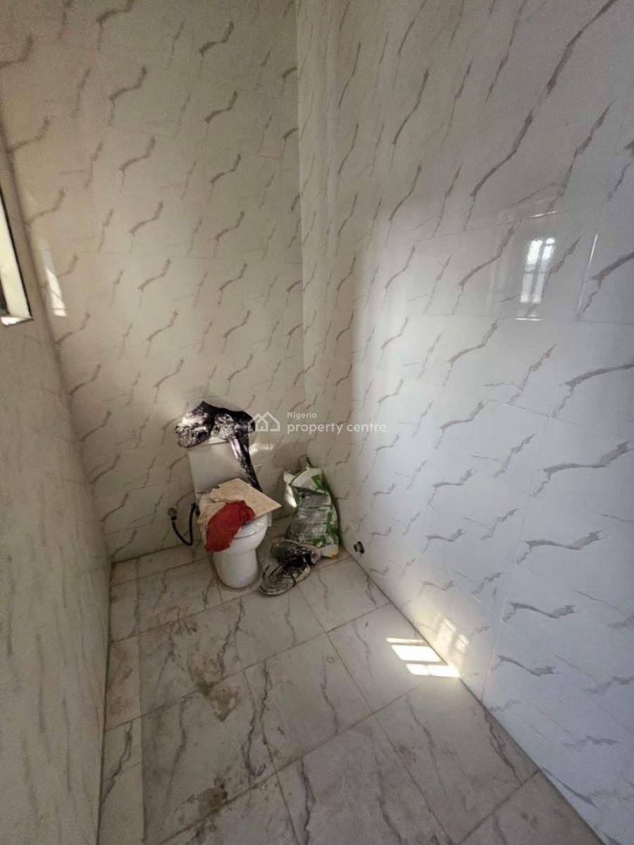 2 Bedroom Apartments, Surulere, Lagos, Flat / Apartment for Sale