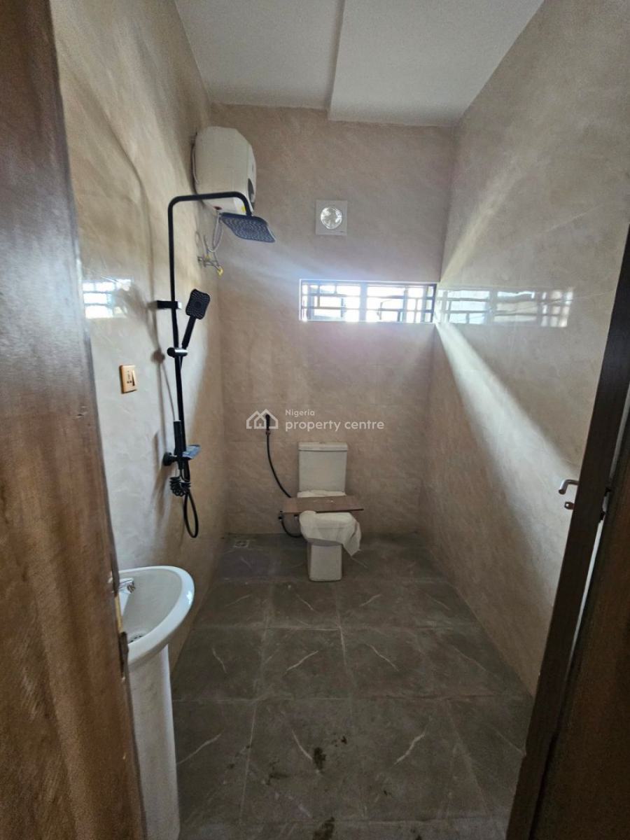2 Bedroom Apartments, Surulere, Lagos, Flat / Apartment for Sale