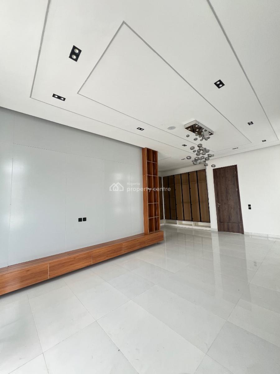5 Bed &bqii 300 Million  Ajah, Lekki Lagos, Ajah, Lagos, Detached Duplex for Sale