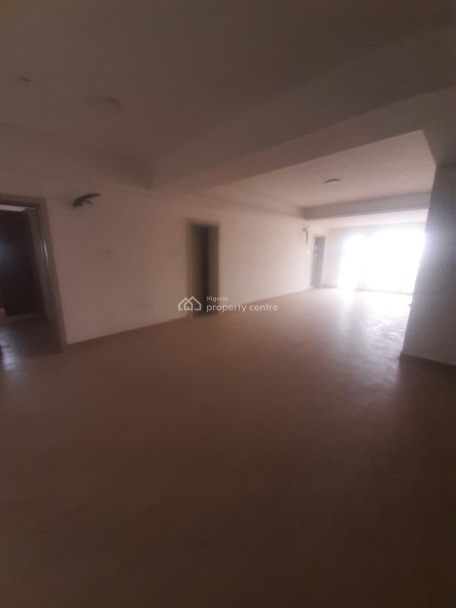Serviced with 24/7 Power Supply 3 Bedroom En-suite Flat, Ikate, Lekki, Lagos, Flat / Apartment for Rent