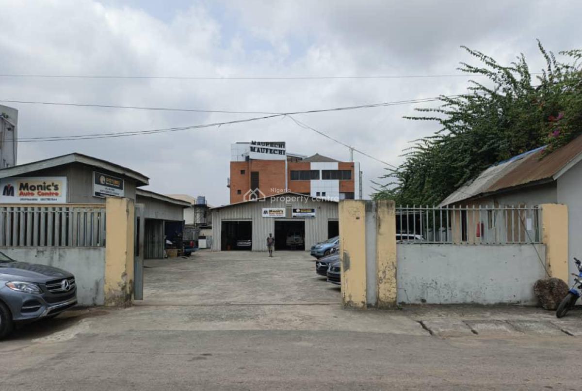 Prime Piece of Land, Ikeja, Lagos, Mixed-use Land for Sale