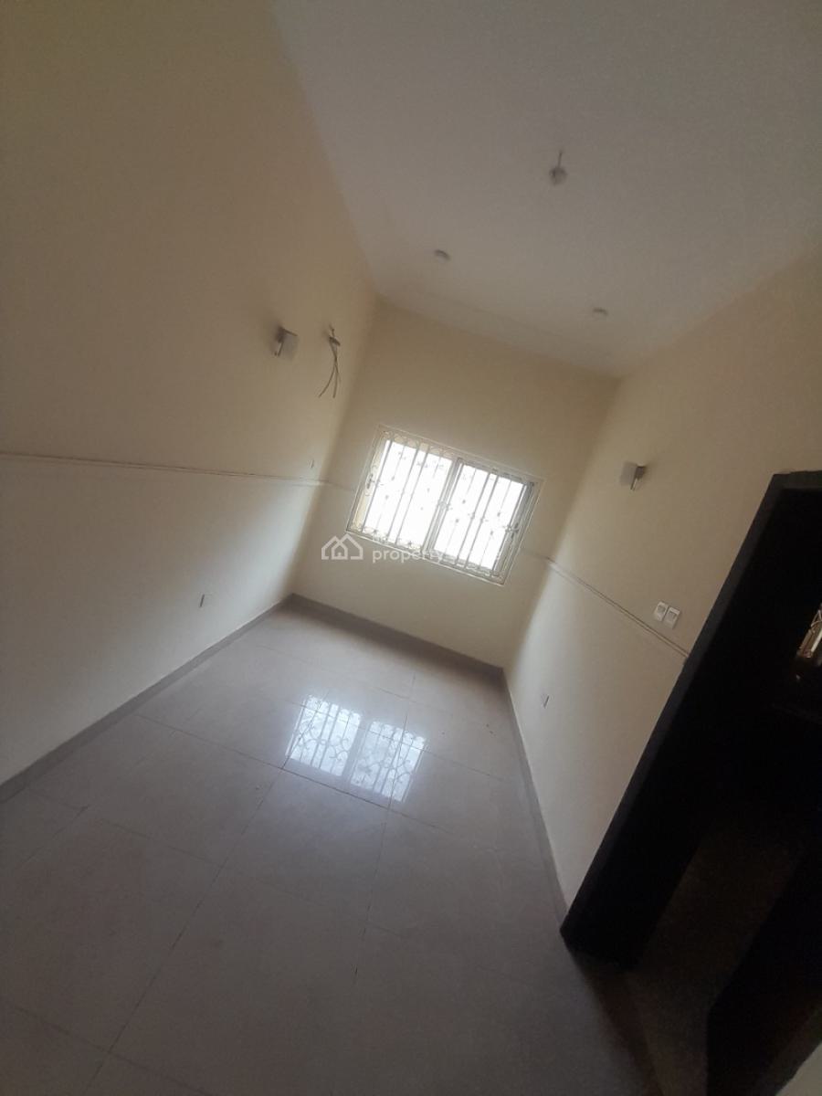 Standard and Spacious 3 Bedrooms Flat Upstairs and Downstairs, Dawaki, Gwarinpa, Abuja, Flat / Apartment for Rent