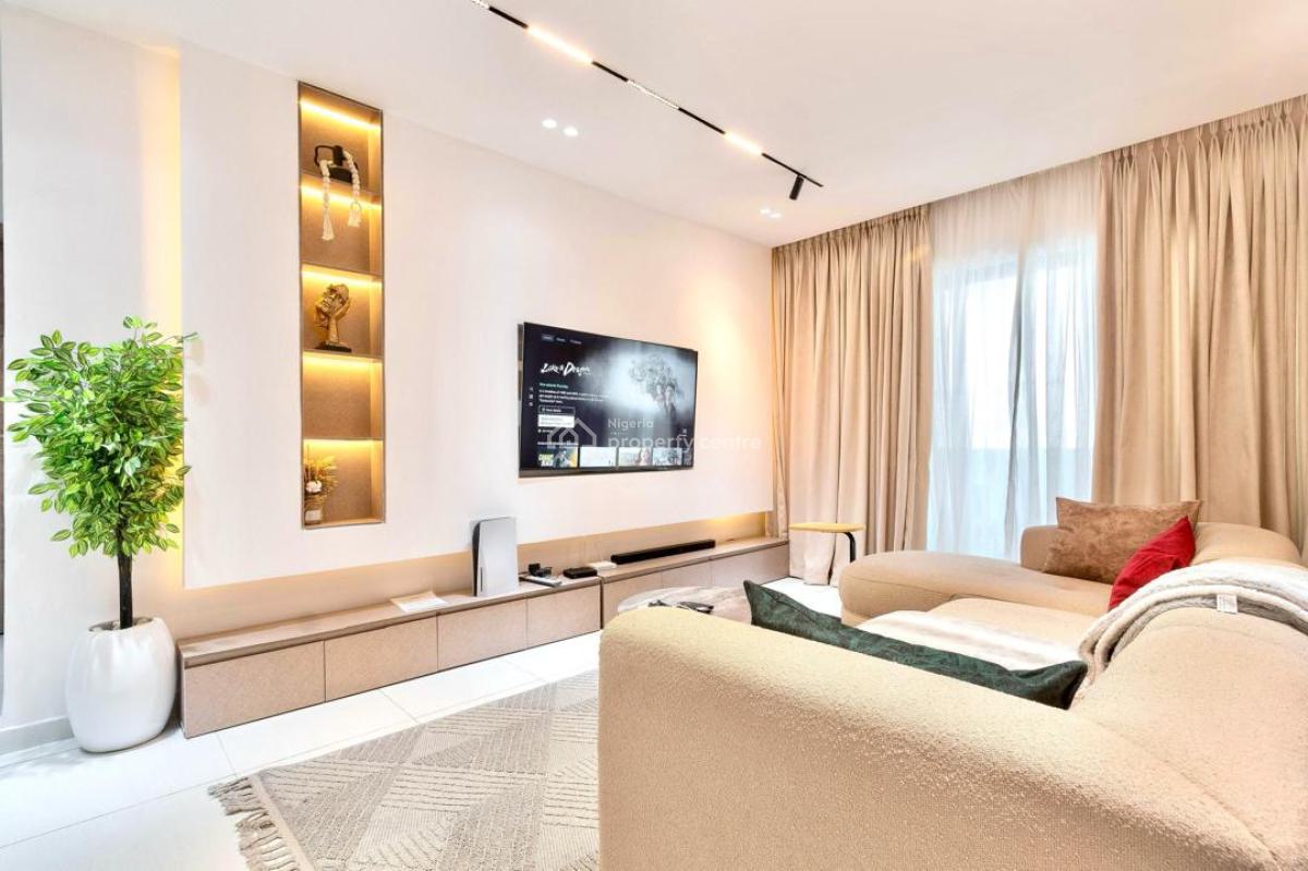 The Enclave ️ Beautiful 2 Bedroom with Jacuzzi, Outdoor Garden, Ps5, and Gym, Lekki Phase 1, Lekki, Lagos, Flat / Apartment Short Let