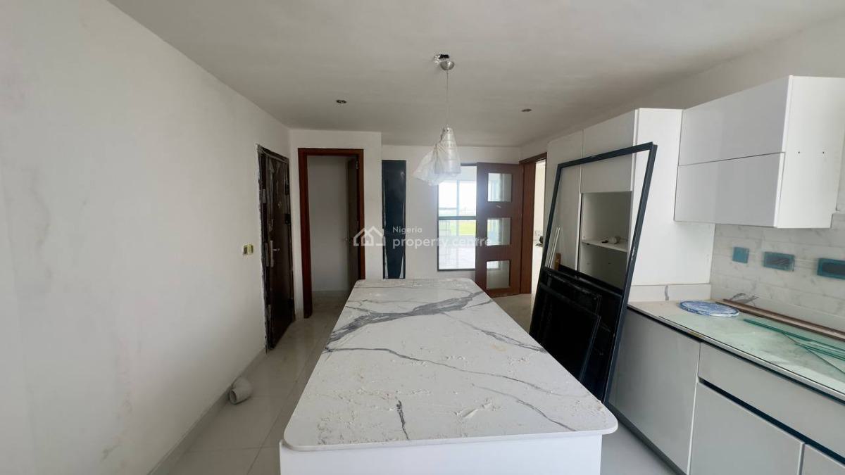 7th Floor 3 Bedroom Penthouse with Bq in an Estate - Gov Consent, Richmond Pearl Estate, Off Freedom Way, Lekki Phase 1, Lekki, Lagos, House for Sale