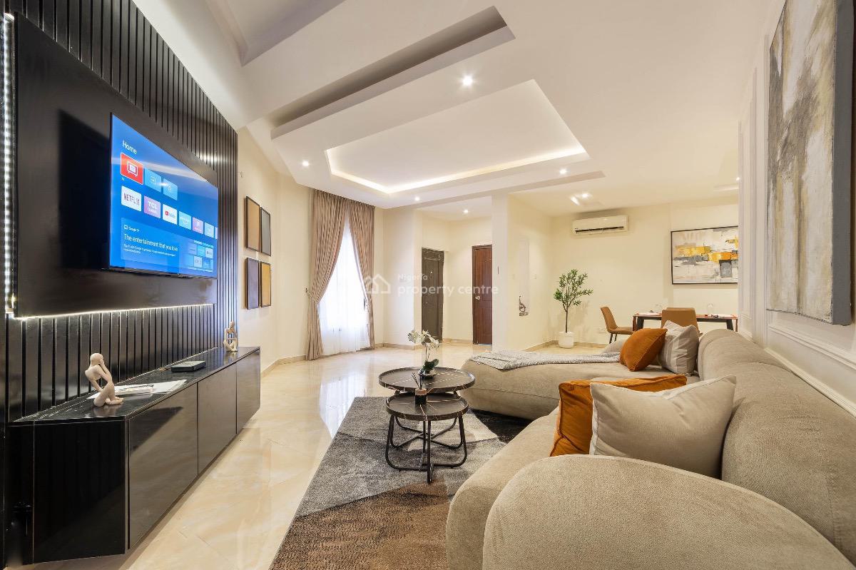 Deluxe 2 Bedroom Terrace Duplex with Pool, Gym and Ps5., Lekki Phase 1, Lekki, Lagos, Flat / Apartment Short Let
