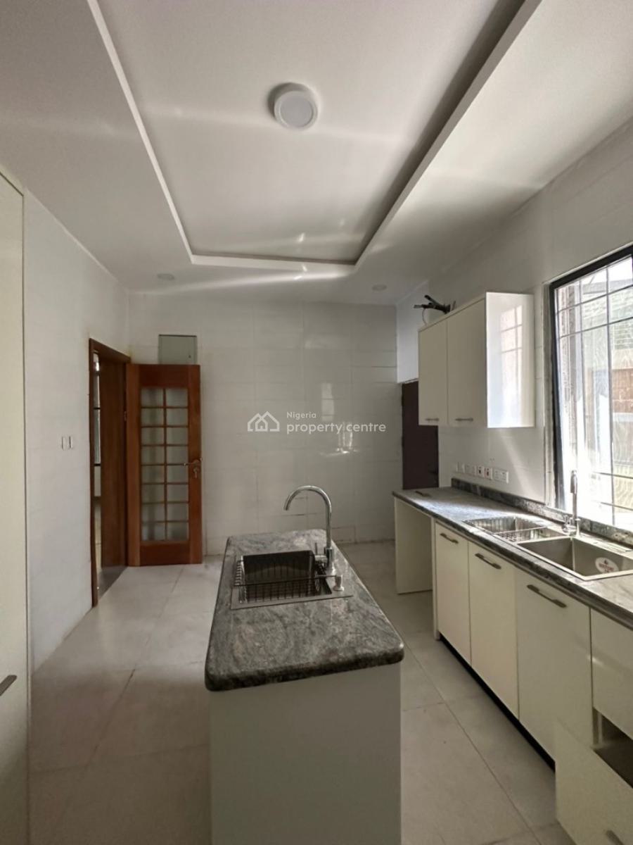 5 Bedroom Fully Detached Duplex with Bq, U3 Estate, Lekki Phase 1, Lekki, Lagos, Detached Duplex for Sale