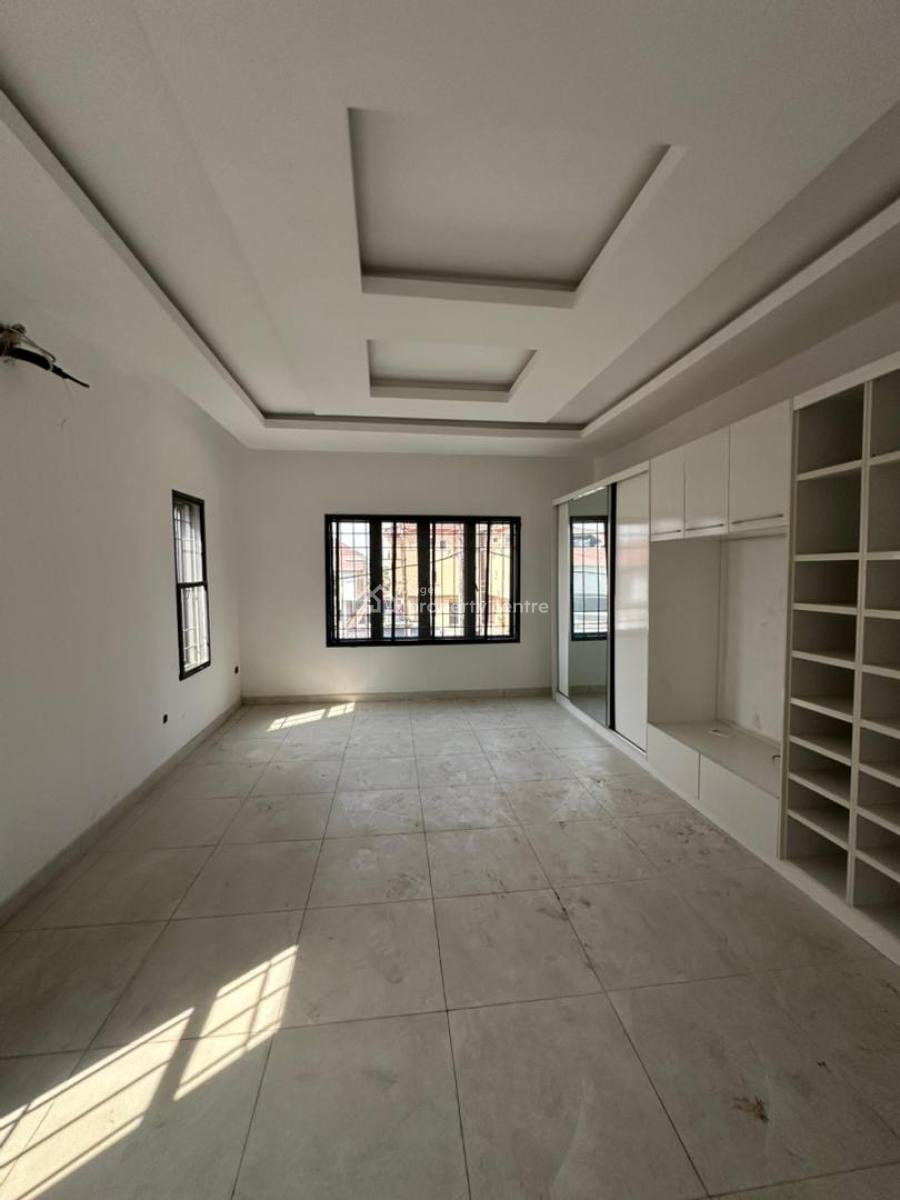 5 Bedroom Fully Detached Duplex with Bq, U3 Estate, Lekki Phase 1, Lekki, Lagos, Detached Duplex for Sale
