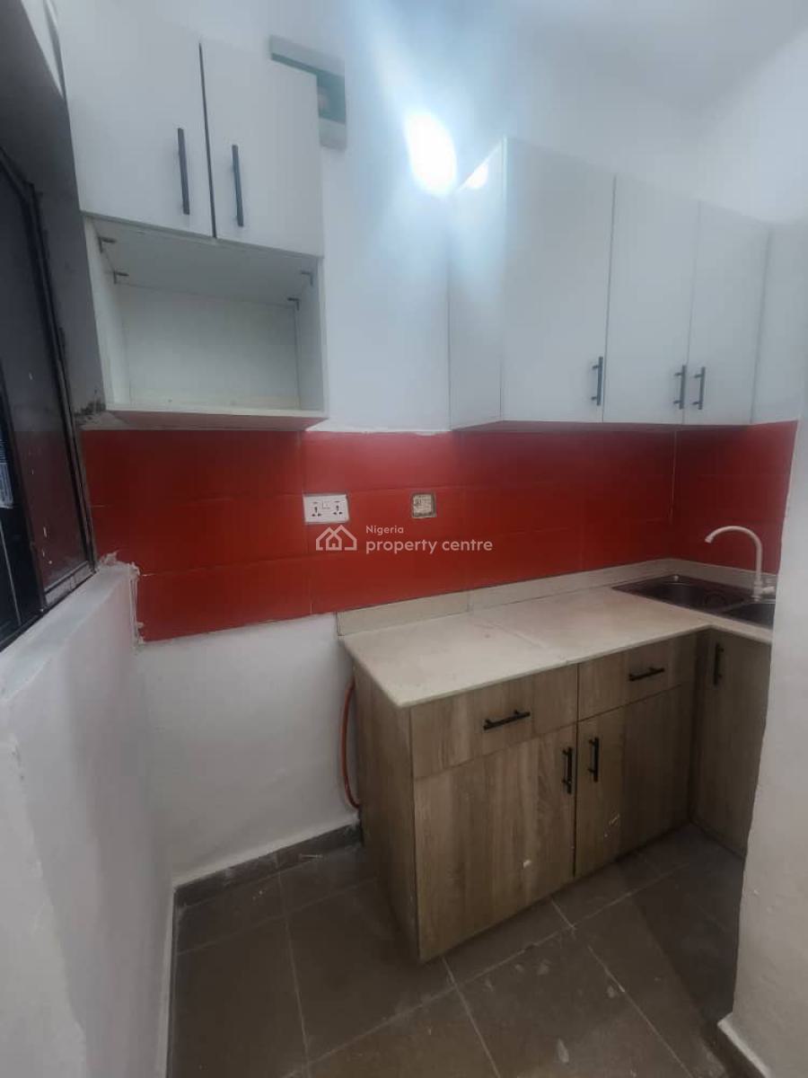 Newly Renovated 1 Bedroom Apartment, Buc Apartment, 7, Saki Close, Agungi, Lekki, Lagos, Mini Flat (room and Parlour) for Rent