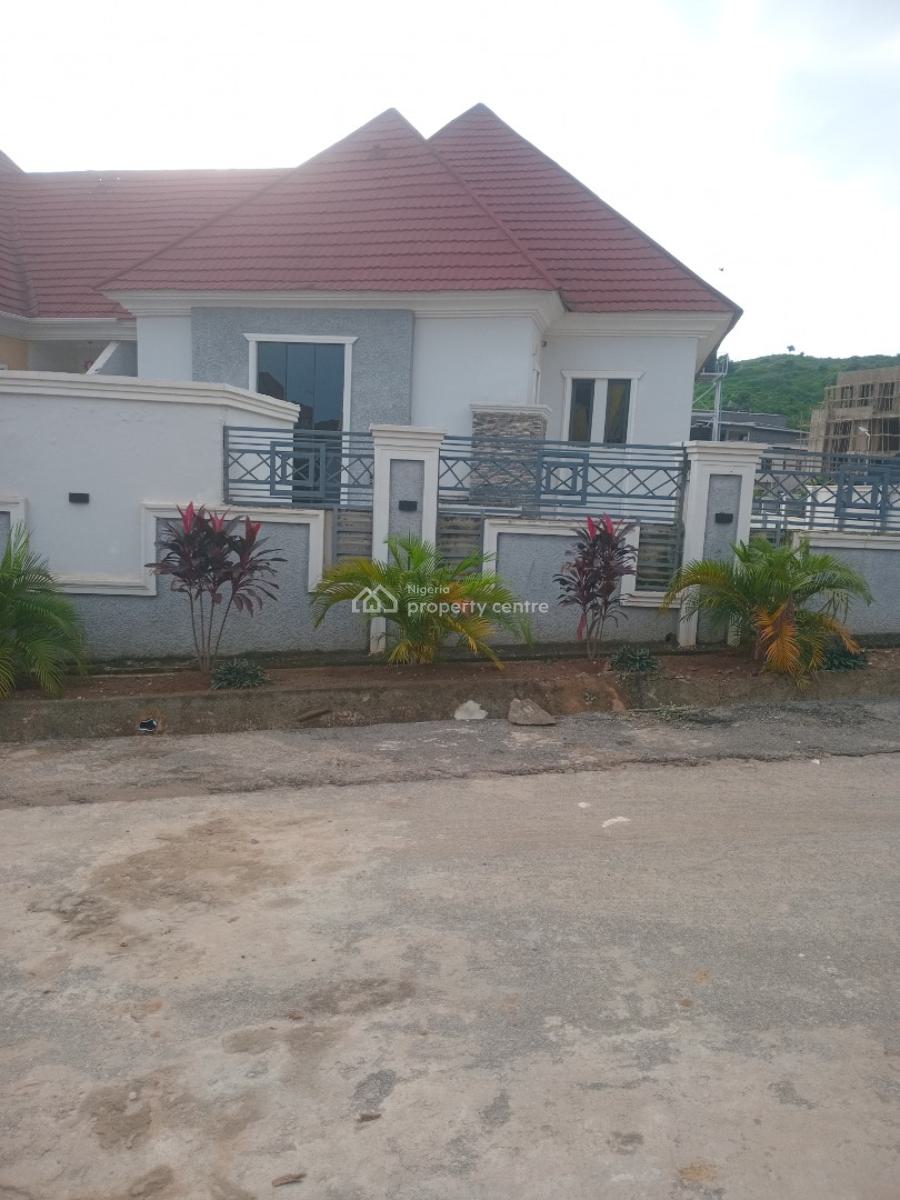 4 Bedrooms Detached Duplex Plus Bq, Fha, Guzape District, Abuja, Detached Duplex for Sale