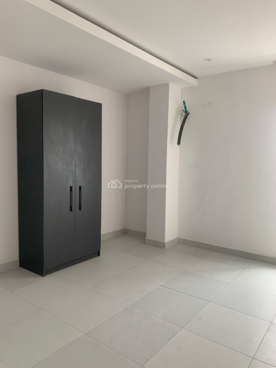 Serviced 3 Bedroom Apartments with Bq, Lekki Phase 1, Lekki, Lagos, Flat / Apartment for Rent