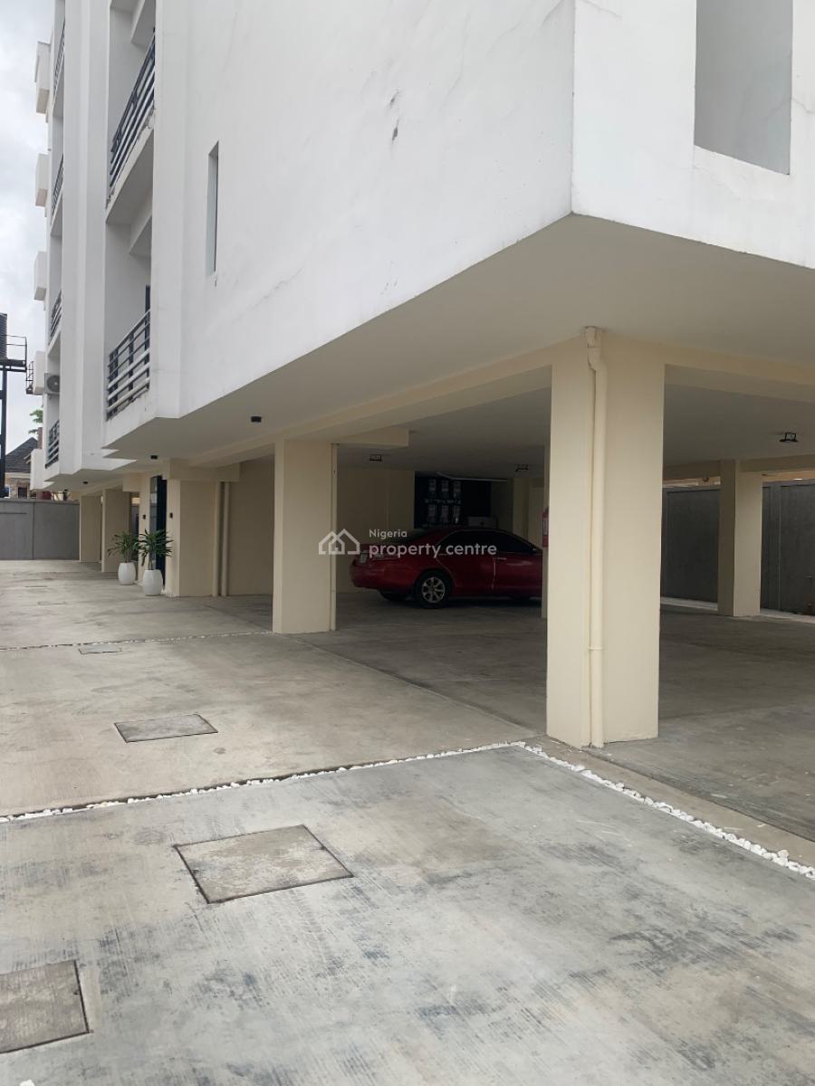 Serviced 3 Bedroom Apartments with Bq, Lekki Phase 1, Lekki, Lagos, Flat / Apartment for Rent