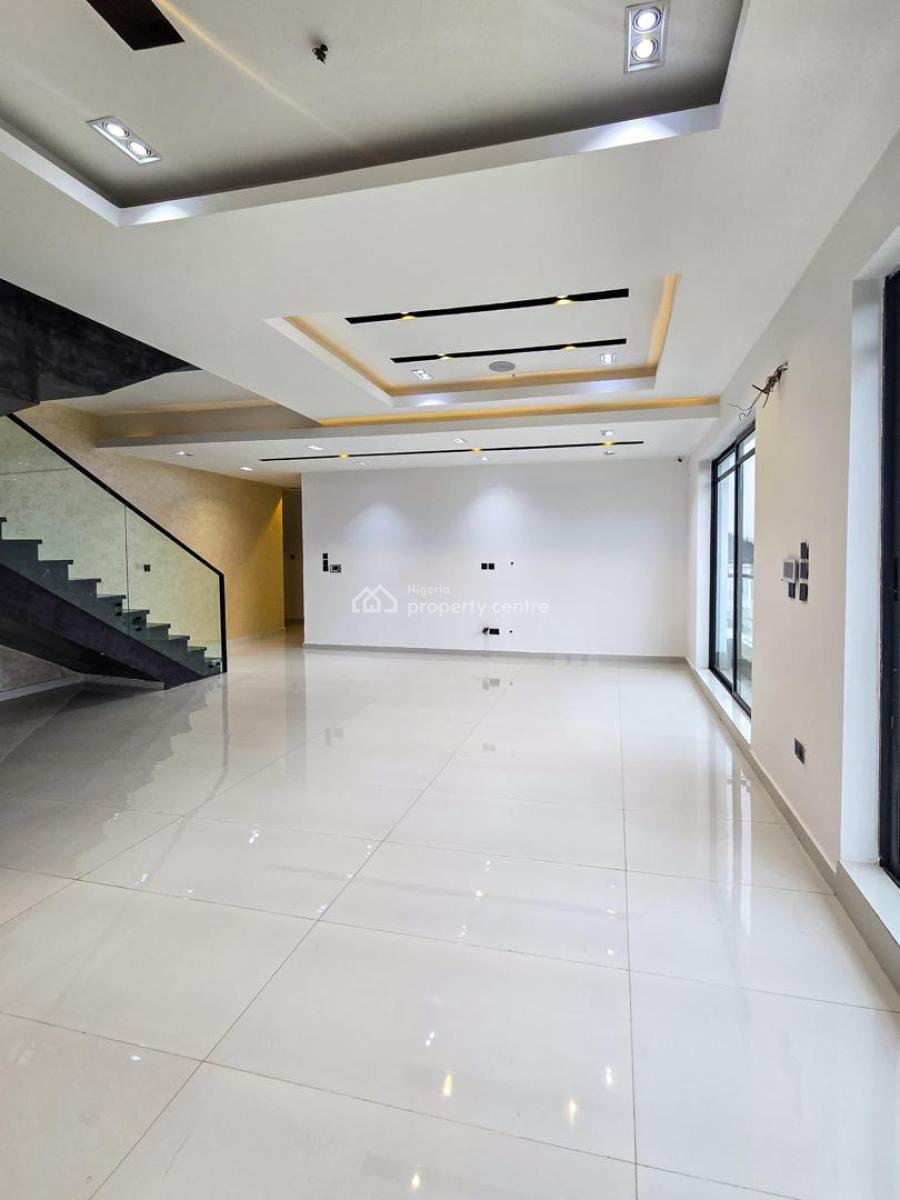 4-bedroom Maisonette with Bq, Pool, Gym & Elevator -- Back Unit, Lekki Phase 1, Lekki, Lagos, Flat / Apartment for Sale