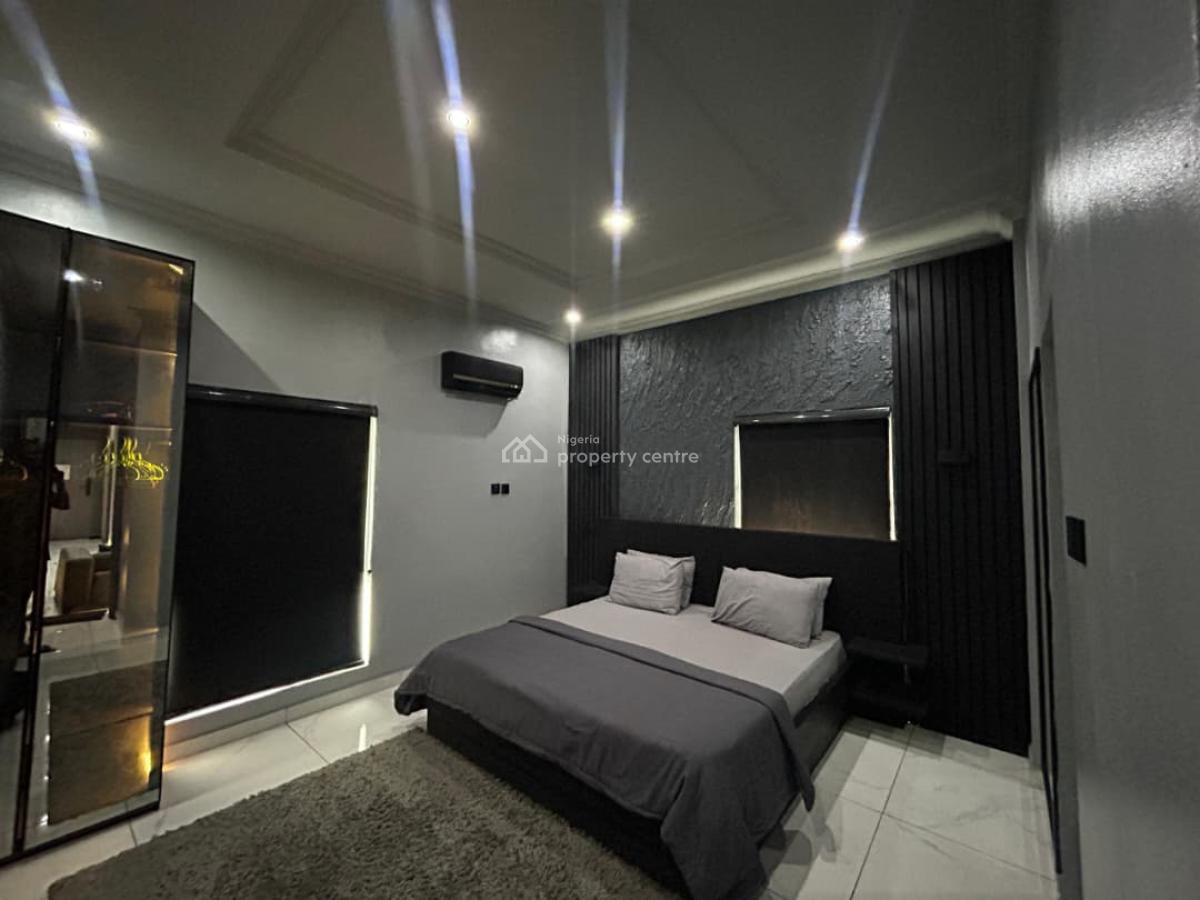 Well Furnished 1-bedroom, Lekki Phase 1, Lekki, Lagos, Flat / Apartment Short Let