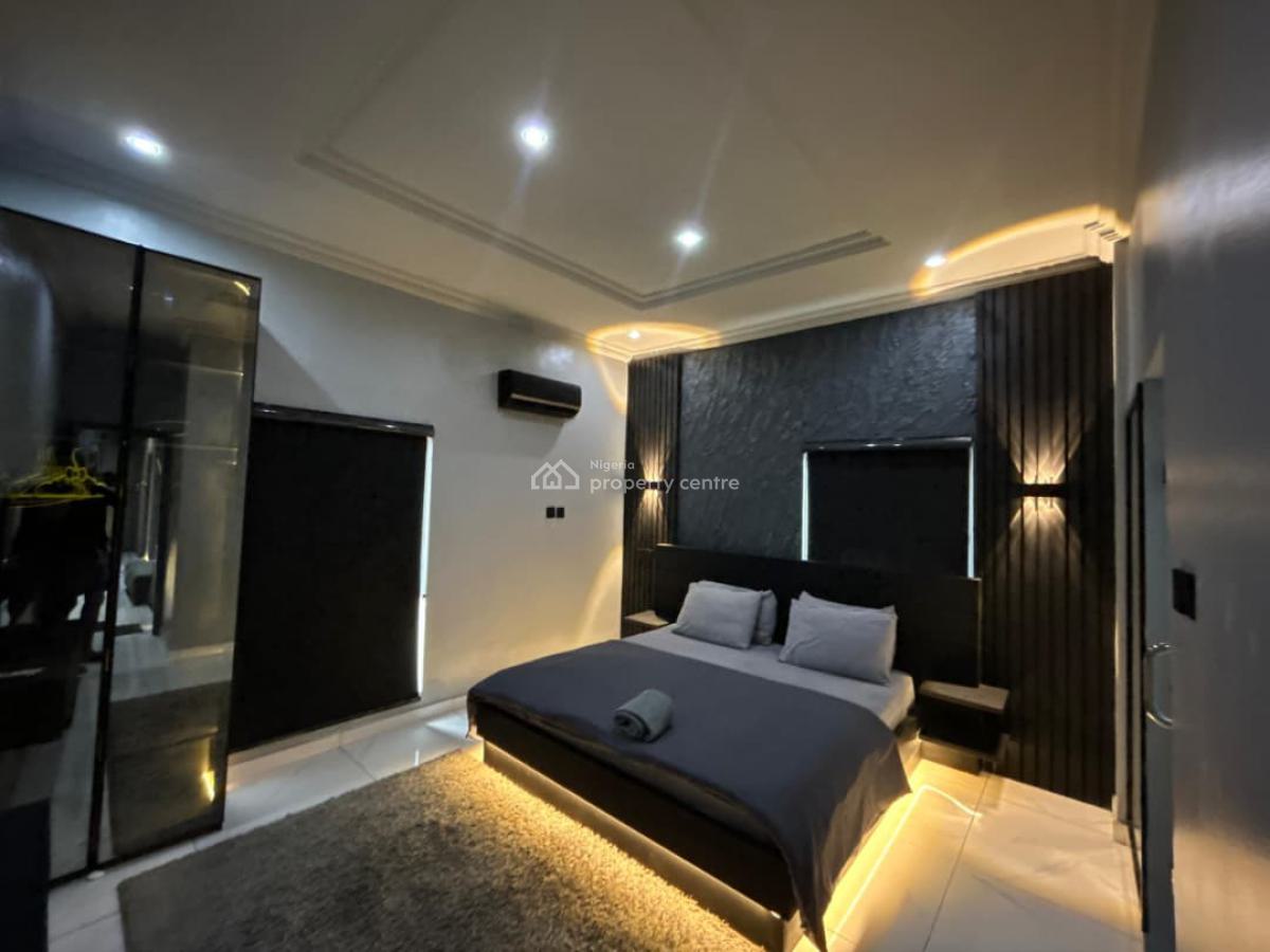Well Furnished 1-bedroom, Lekki Phase 1, Lekki, Lagos, Flat / Apartment Short Let