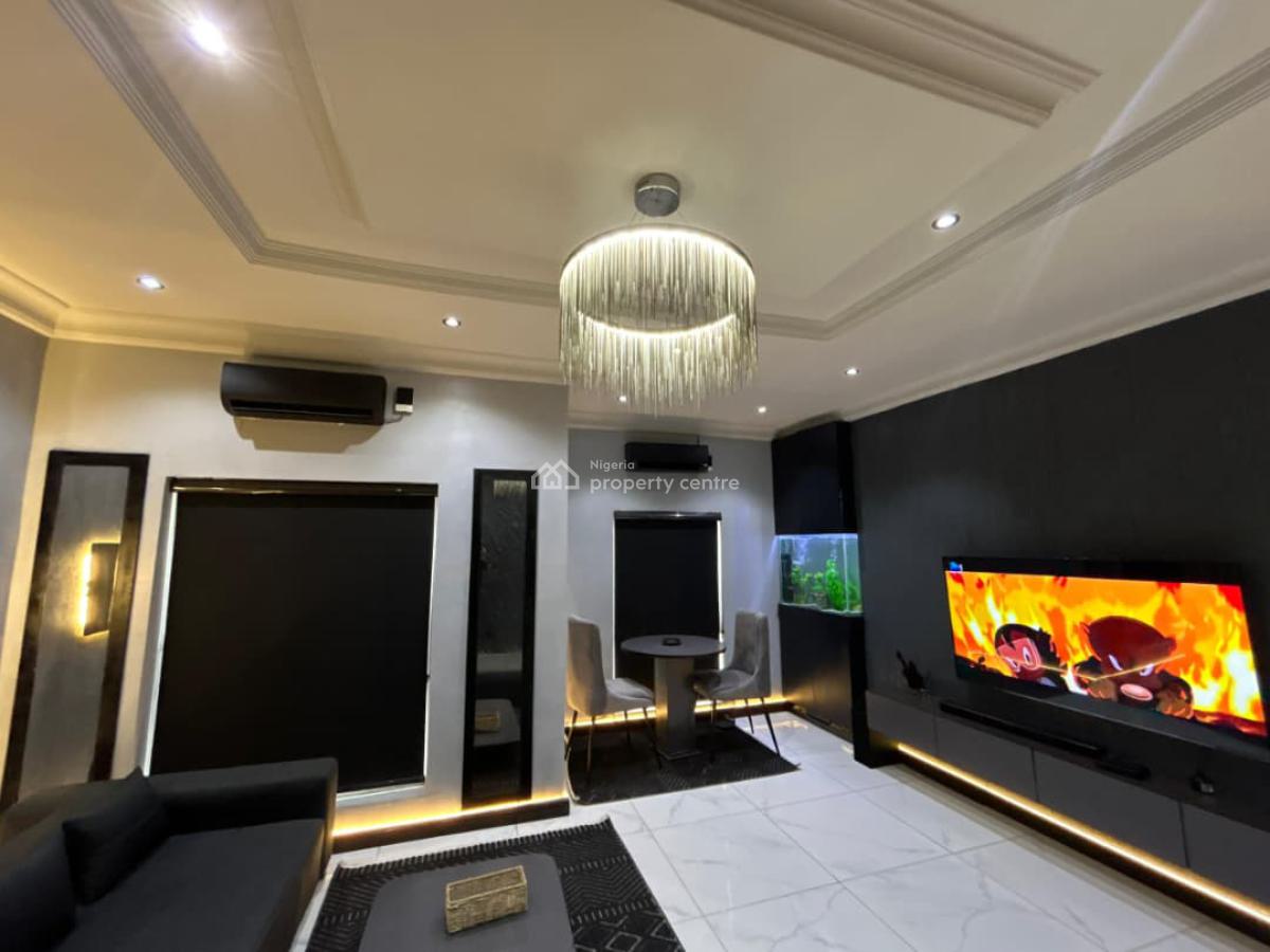 Well Furnished 1-bedroom, Lekki Phase 1, Lekki, Lagos, Flat / Apartment Short Let