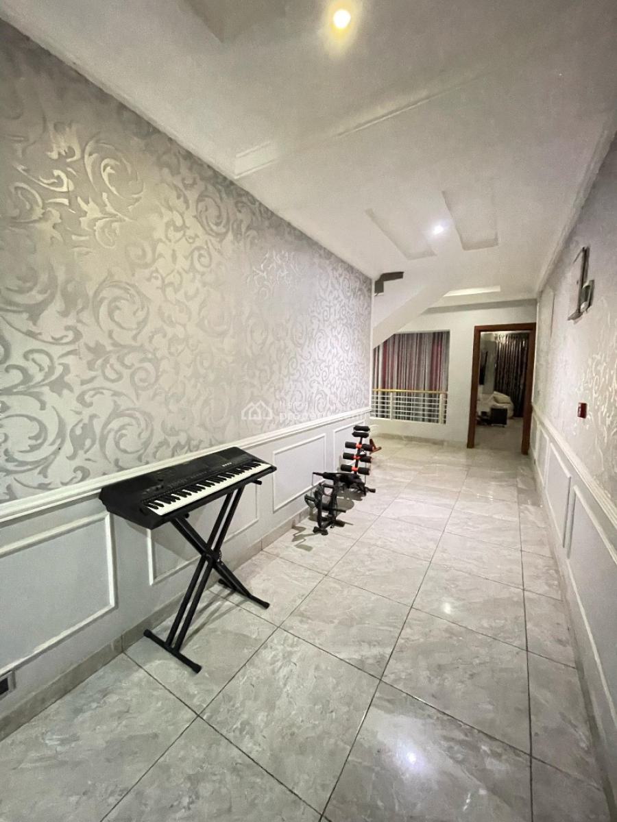 Wonderfully Finished 7 Bedroom Fully Detached Duplex, Pinnock Beach Estate, Osapa, Lekki, Lagos, Detached Duplex for Sale
