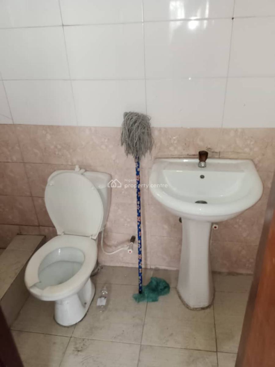 Portable 2 Bedroom Flat Apartment, Gra Phase 1, Magodo, Lagos, Flat / Apartment for Rent