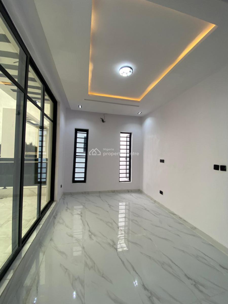 a Luxurious 5 Bedroom Duplex with Bq in a Beautiful Estate, Lekki, Lagos, Detached Duplex for Sale