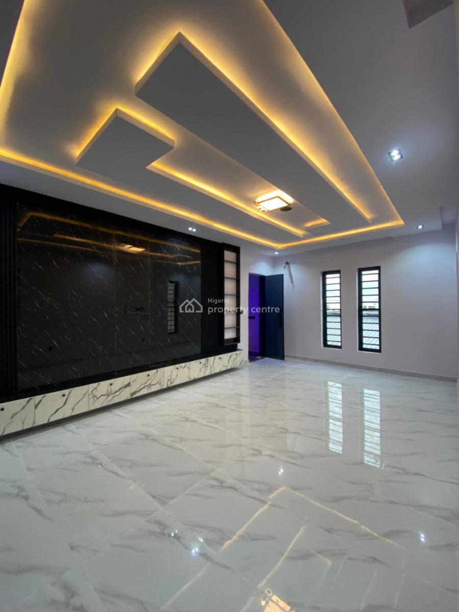a Luxurious 5 Bedroom Duplex with Bq in a Beautiful Estate, Lekki, Lagos, Detached Duplex for Sale