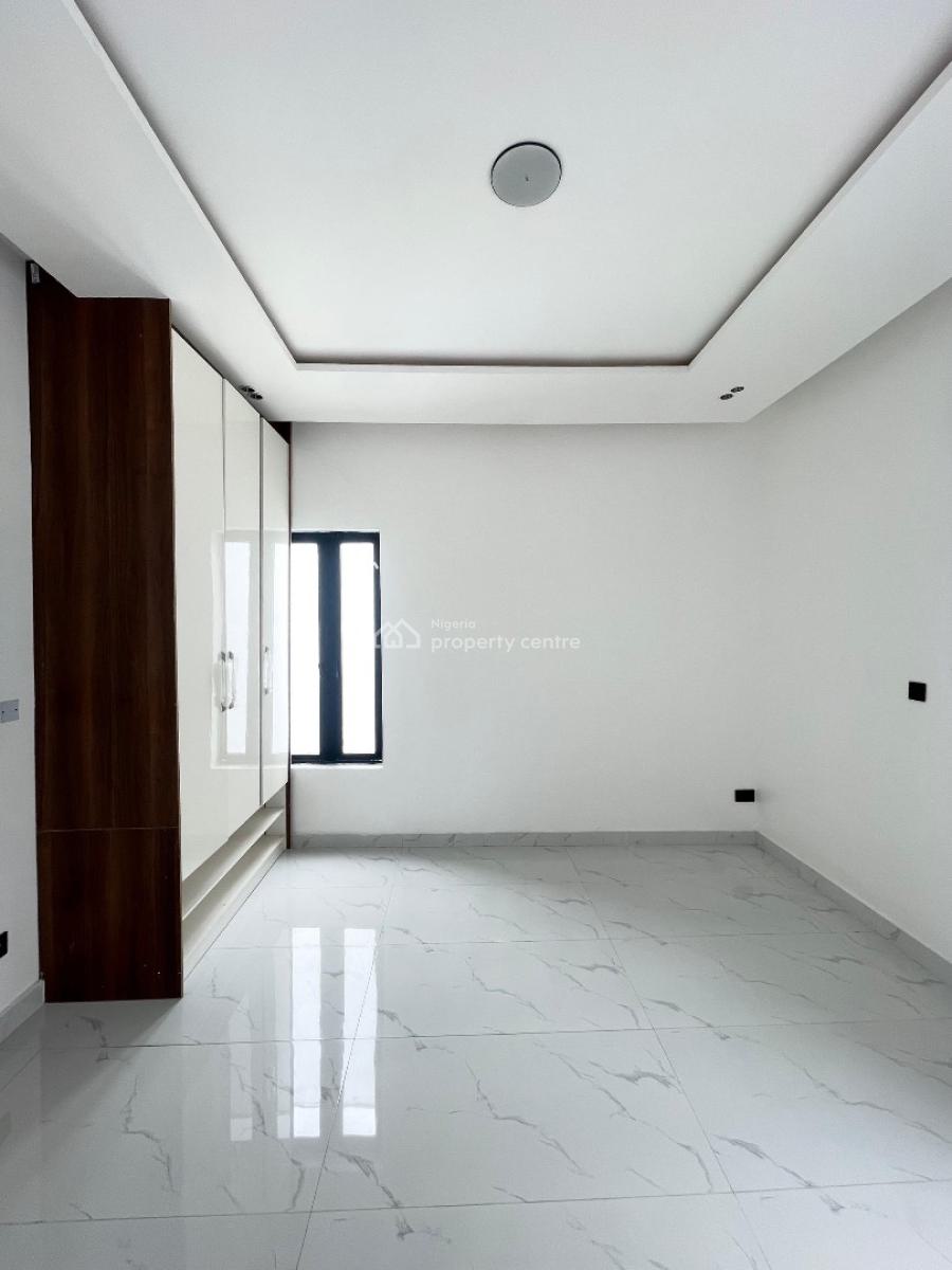 5 Bedroom Fully Detached with Bq, Lekki, Lagos, Detached Duplex for Sale