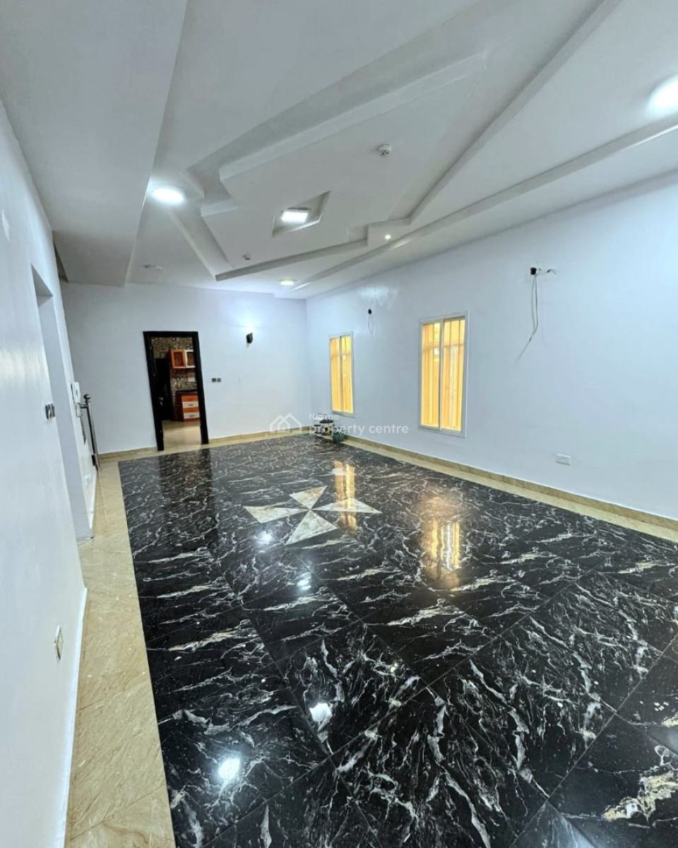 Spacious 3 Bedrooms Terraced Duplex with Bq, Lekki Phase 1, Lekki, Lagos, Terraced Duplex for Rent