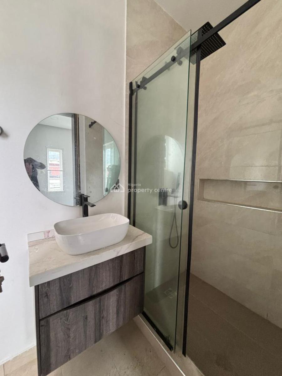 3 Bedroom Flat with a Bq, Osapa, Lekki, Lagos, Flat / Apartment for Sale