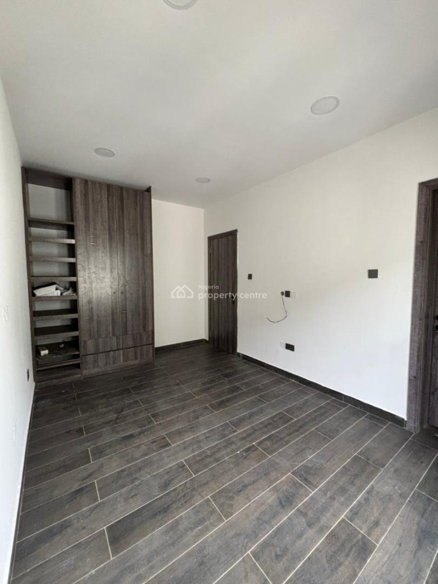 3 Bedroom Flat with a Bq, Osapa, Lekki, Lagos, Flat / Apartment for Sale