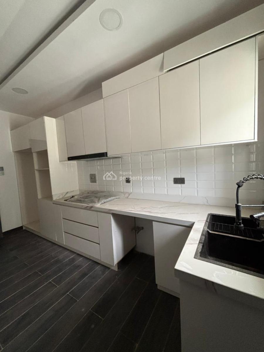 3 Bedroom Flat with a Bq, Osapa, Lekki, Lagos, Flat / Apartment for Sale