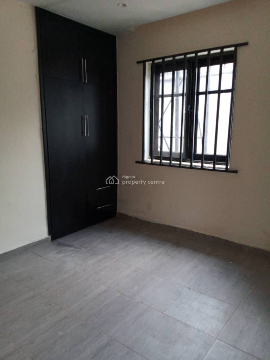 3 Bedroom Semi Detached Bungalow, Jakande, Oke Afa, Isolo, Lagos, Semi-detached Bungalow for Rent