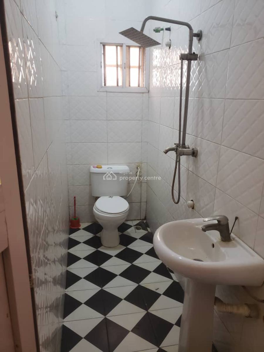 a Sharp and Spacious Room Available in a Shared Apartment, Ado, Ajah, Lagos, Flat / Apartment for Rent