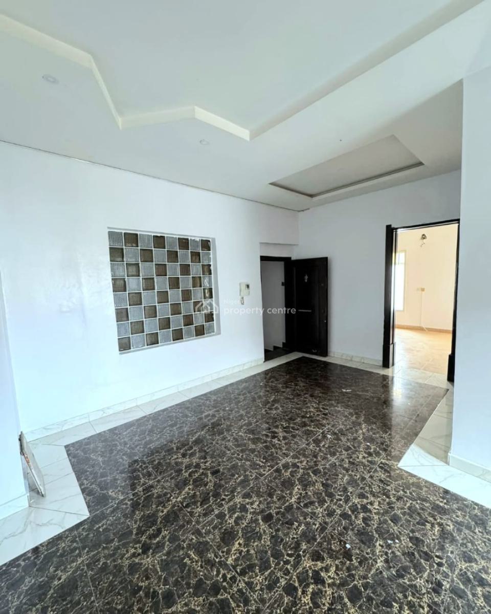 Well-maintained 3-bedroom Terrace Duplex with Bq, Lekki Phase 1, Lekki, Lagos, Terraced Duplex for Rent