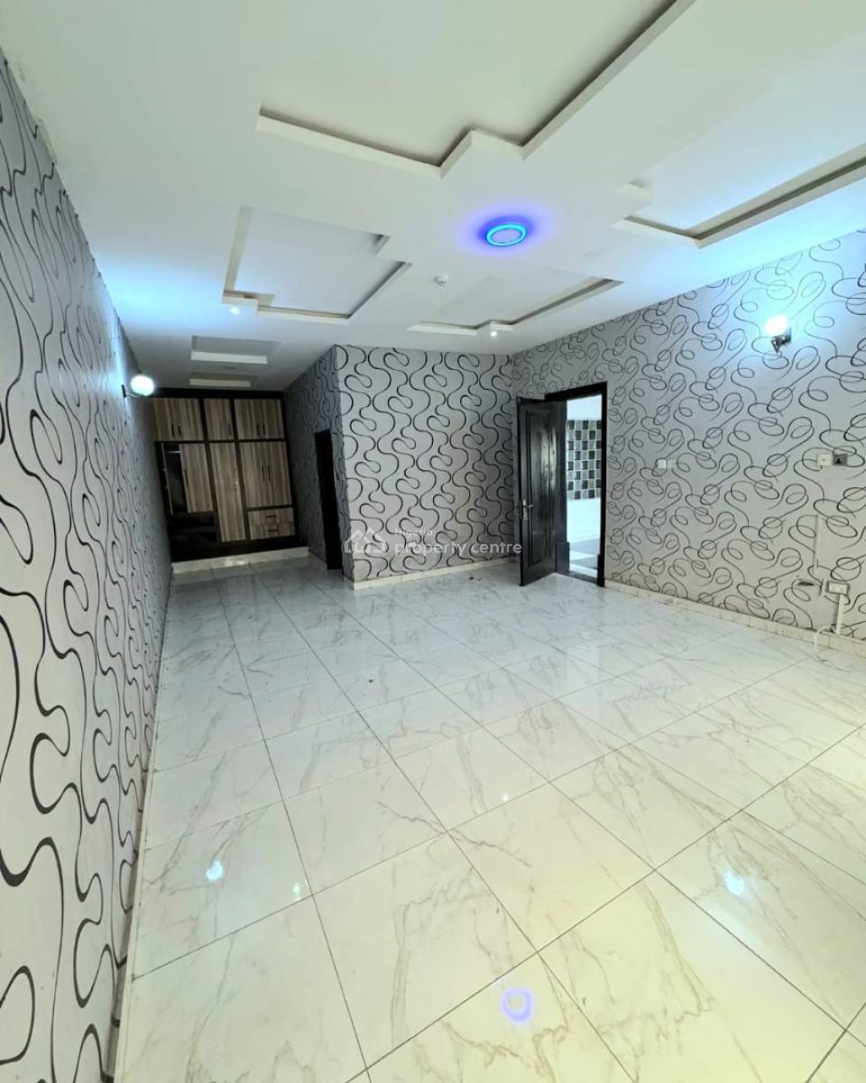 Well-maintained 3-bedroom Terrace Duplex with Bq, Lekki Phase 1, Lekki, Lagos, Terraced Duplex for Rent