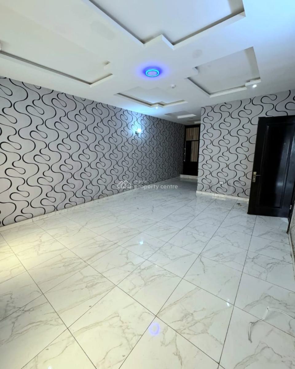Well-maintained 3-bedroom Terrace Duplex with Bq, Lekki Phase 1, Lekki, Lagos, Terraced Duplex for Rent